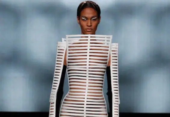 Gareth Pugh: wiosna-lato 2012