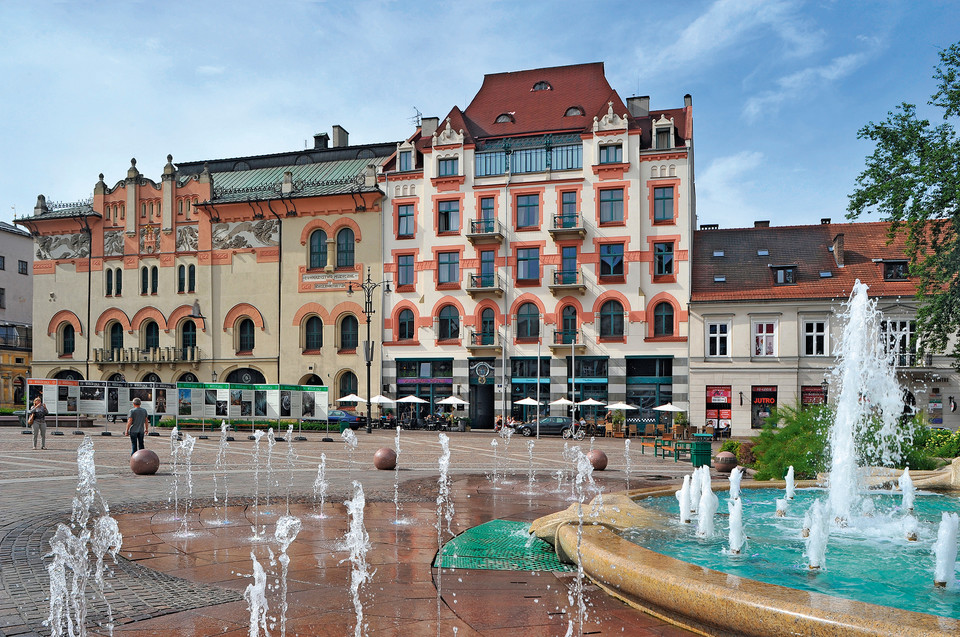 Tysiącletni Kraków - miasto na zdjęciach Adama Bujaka