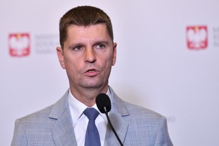 Podwyżka dla nauczycieli tylko do grudnia? Minister edukacji zabrał głos