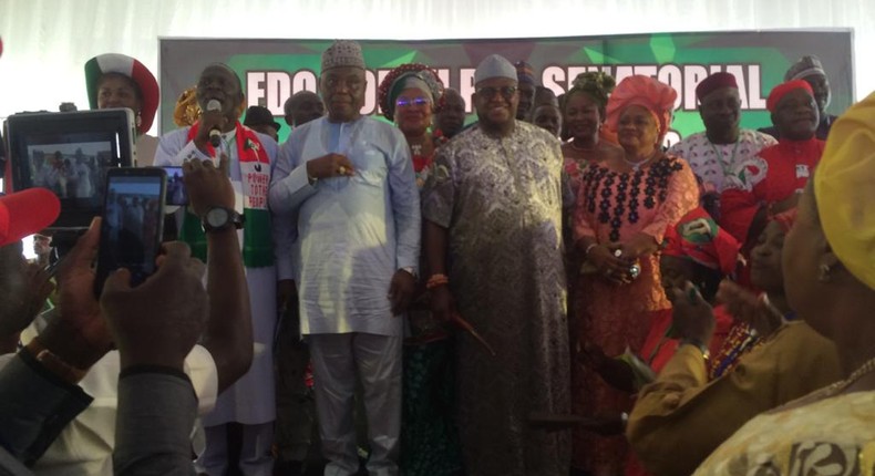 Chief Dan Orbih, Chairman, PDP in Edo State and some leaders of the party during Afemai Declaration 2020 and Award Presentation at Agenebode on Monday. [NAN]