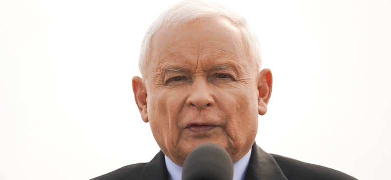 "Gdy Lech Kaczyński bił na alarm, Tusk padł na kolana przed Putinem"
