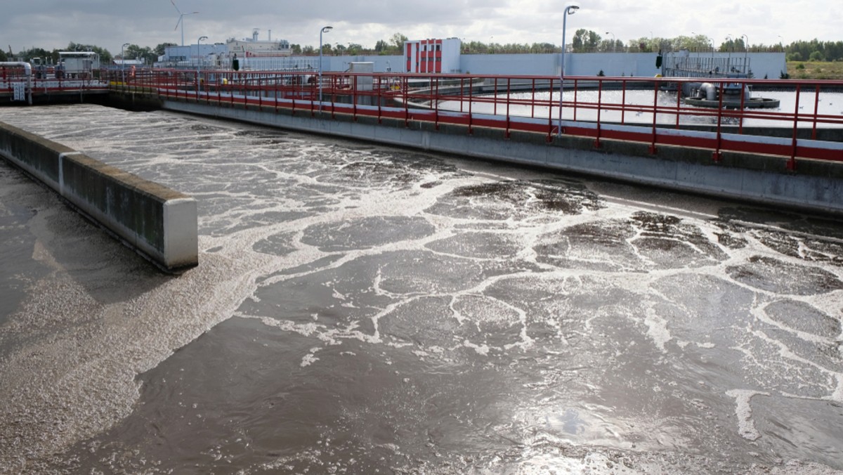 Zakłady Chemiczne NITRO-CHEM SA w Bydgoszczy poinformowały , że - według raportu Najwyższej Izby Kontroli - oczyszczane w fabryce ścieki nie mają negatywnego wpływu na środowisko. Spółka podkreśliła, że zostały już wdrożone wszystkie wnioski pokontrolne.