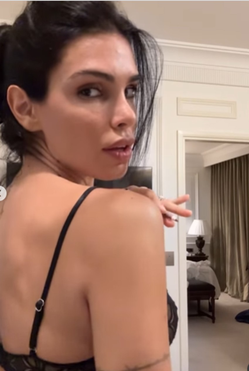 Jovana Đorđević pleše u brusu