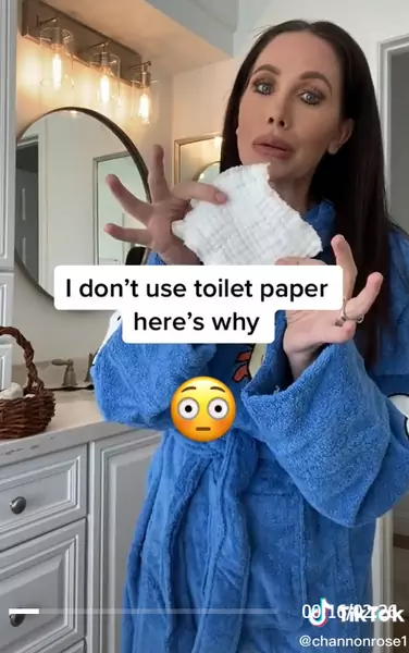 Channon Rose wpadła na pomysł &quot;wielorazowego papieru toaletowego&quot; / TikTok