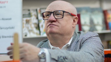 ulubiony bohater fanów thrillerów wraca z nowym śledztwem. zagadka laureata nobla i  tafofobia