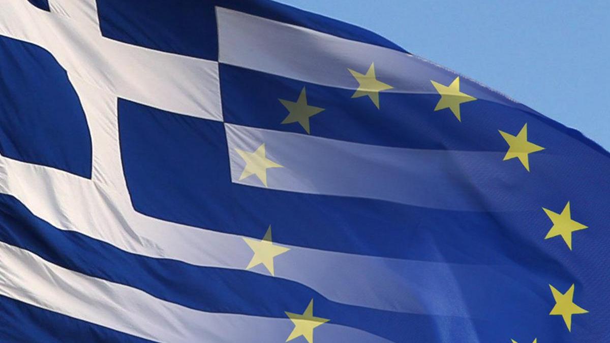 Flagi Grecji i UE