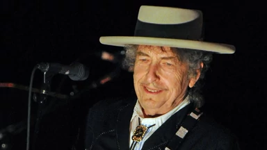 Bob Dylan odbierze w weekend literacką Nagrodę Nobla