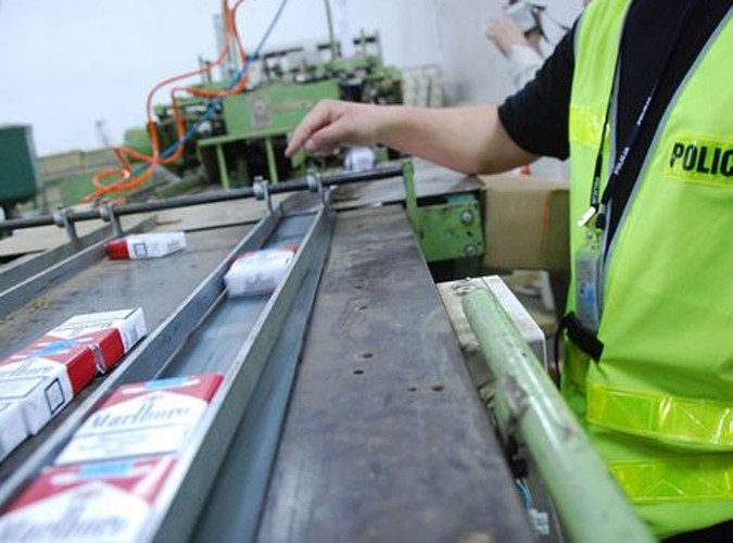 CBŚ, Straż Graniczna i Izba Celna zatrzymały 12 osób, w tym sześciu obywateli Ukrainy