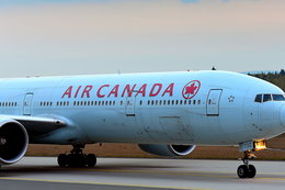 Zarząd Air Canada wypłacił sobie premie z pomocy publicznej