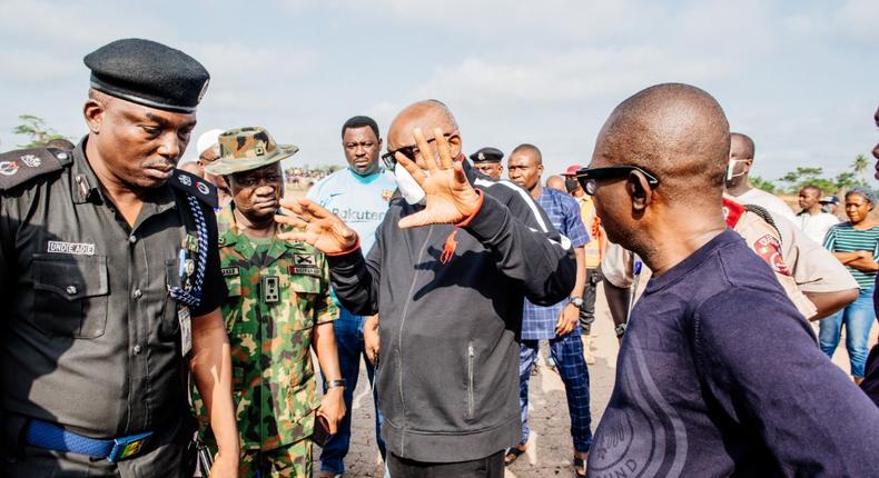 Gov Rotimi Akeredolu at the scene of the incident on Saturday, March 28, 2020 (Twitter/Rotimi Akeredolu)