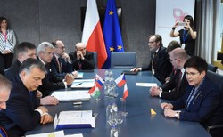 Orban tłumaczy, dlaczego nie dotrzymał obietnicy złożonej Kaczyńskiemu