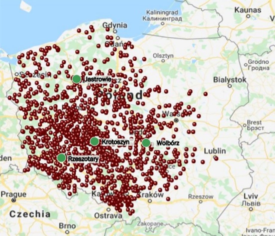  Lokalizacja sklepów i centrów dystrybucyjnych Dino Polska (dane na koniec 2019 roku). 