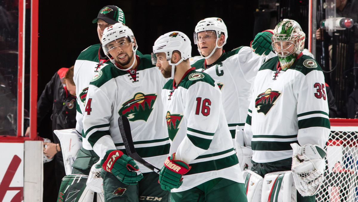 Minnesota Wild zwyciężyła 7:4 nad New York Rangers i była to dziesiąta z rzędu wygrana Dzikusów. To najdłuższa pozytywna seria w historii klubu - podczas niej bilans bramkowy Wild wynosi 37 zdobytych i tylko 16 straconych goli.