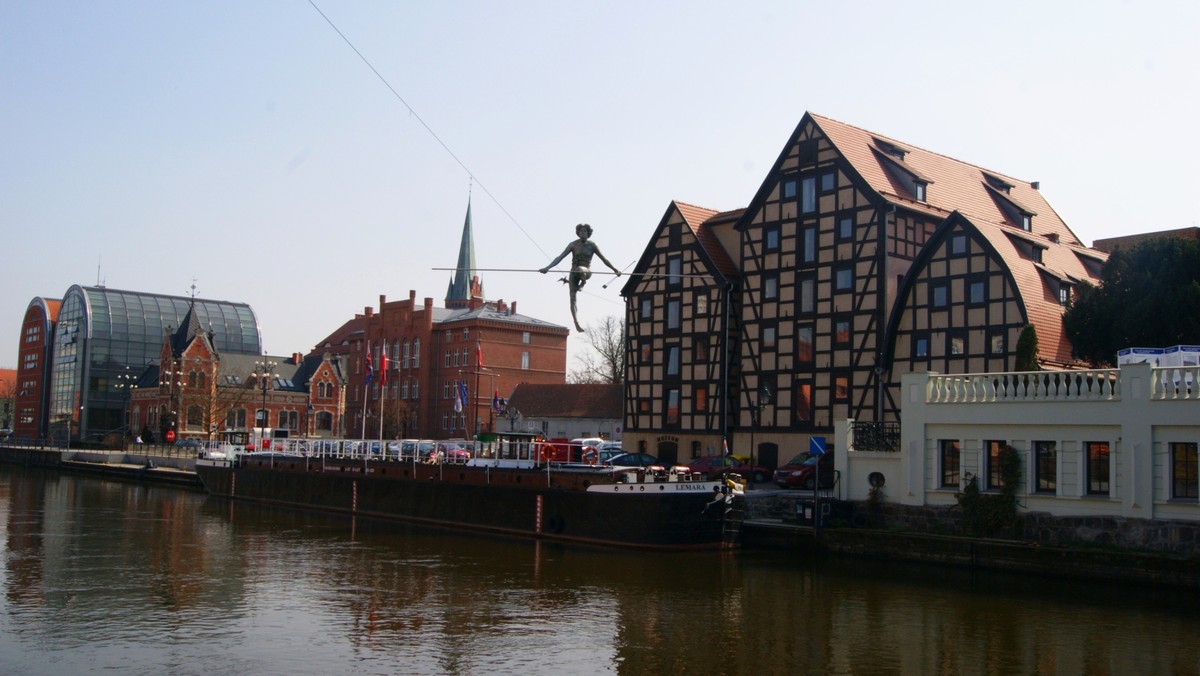 Bydgoszcz nie odpuszcza walki o pieniądze w konkursie na dotacje, w którym zajęła najbardziej pechowe miejsce. Prezydent Rafał Bruski zwrócił się z wnioskiem o rozszerzenie listy zwycięskich projektów.