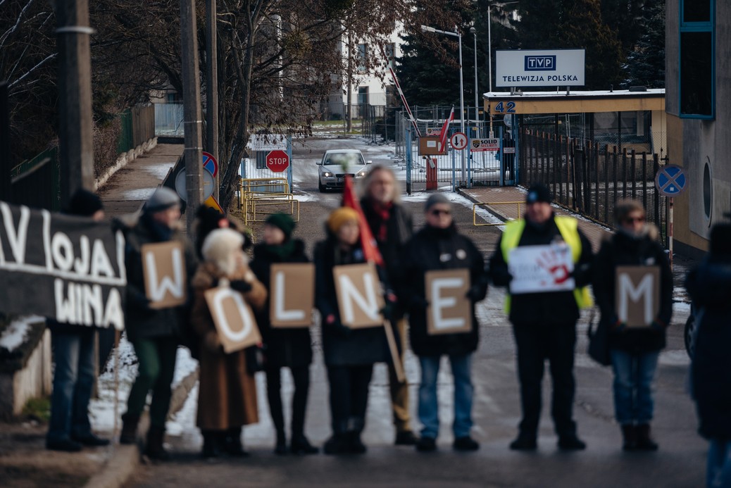 Protest pod siedzibą TVP w Gdańsku