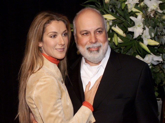 Celine Dion i Rene Angelil są razem od 22 lat. Pobrali się, gdy gwiazda miała 23 lata.