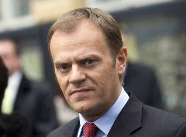 Tusk chce zwerbować kanclerz Niemiec