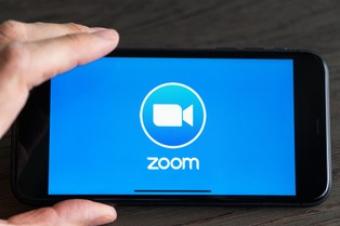 Zoom zapłaci 85 mln dol. Powód? Błędy w ochronie prywatności na początku pandemii