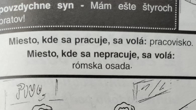 Rasistické vtipy sú na každej druhej strane.