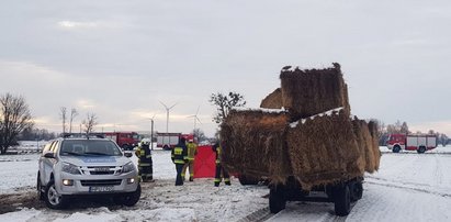 Tragiczny wypadek na polu. Ciągnik bez kierowcy zabił rolnika