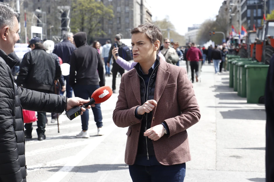 Brnabić skup Ne damo Srbiju