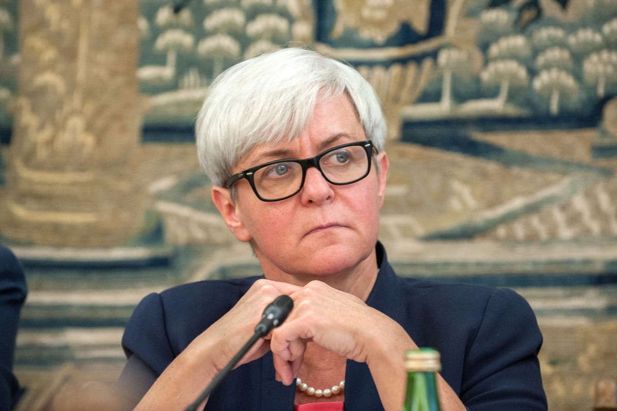 JOANNA KLUZIK ROSTKOWSKA