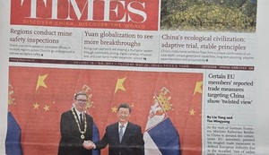 Predsednik Vučić na naslovnim stranama novina u Kini