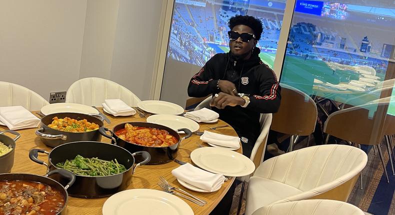 Kuami Eugene in the UK to watch Daniel Amartey’s Leicester City vs Watford game