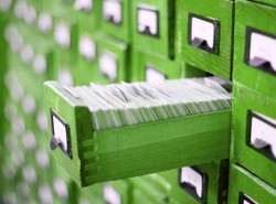 Banki nas inwigilują. Sprawdzili co czwartego dorosłego Polaka