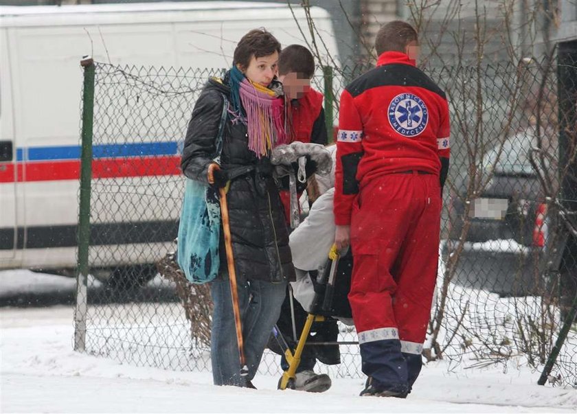 Łapicki jeździ na plan karetką. Mistrzu! Nie pracuj aż tyle! 