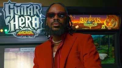 Adekunle Gold teases new single 'Omo Eko'