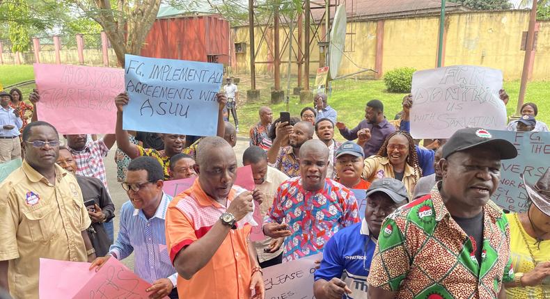 ASUU protest over unpaid salaries in UNICAL.