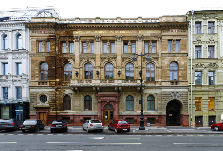 Była siedziba Rosyjskiego Banku Handlu Zagranicznego w Petersburgu przy B. Morskiej 32 (fot. Dmitriy Guryanov)