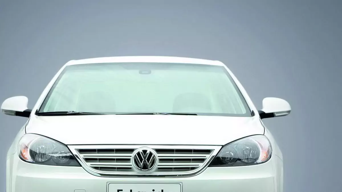 Pekin 2010: Volkswagen E-Lavida elektryczny Golf sedan 