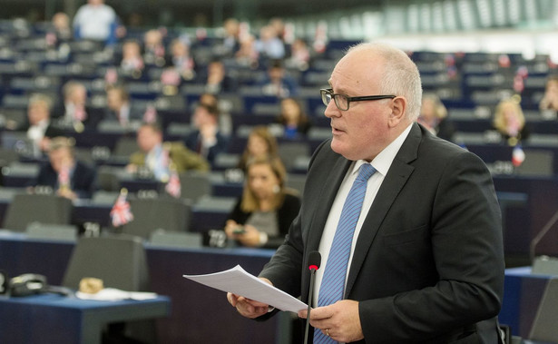 W europarlamencie znów o praworządności w Polsce. Ostre słowa Fransa Timmermansa