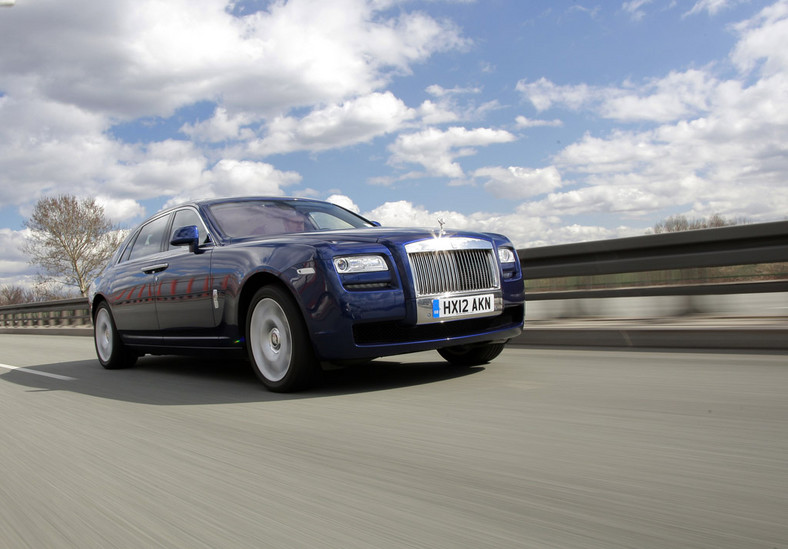 Rolls-Royce Ghost EWB: tylko z kierowcą