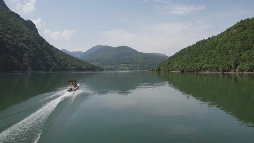 Bajina Bašta jezero Perućac srpski Malidivi