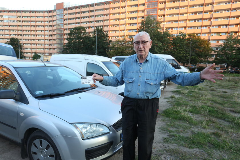 Mieszkańcy mają dość problemów z parkowaniem