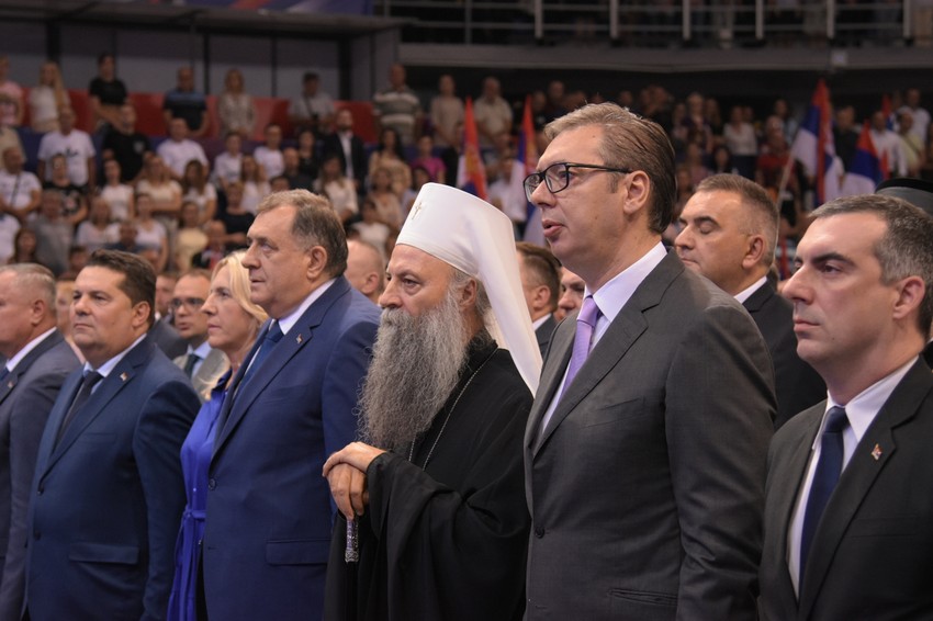 Vučić u društvu Dodika i Patrijarha Porfirija