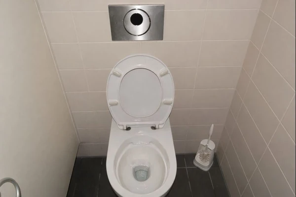 U kineskim toaletima NEĆETE NAĆI WC PAPIR! Njihova praksa ZA NUŽDU za nas je NEZAMISLIVA