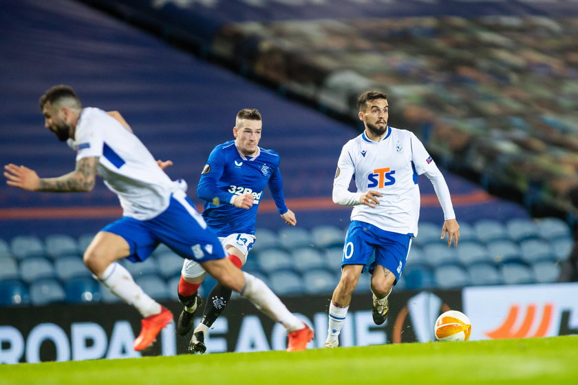 Glasgow Rangers zawiesił dwóch piłkarzy