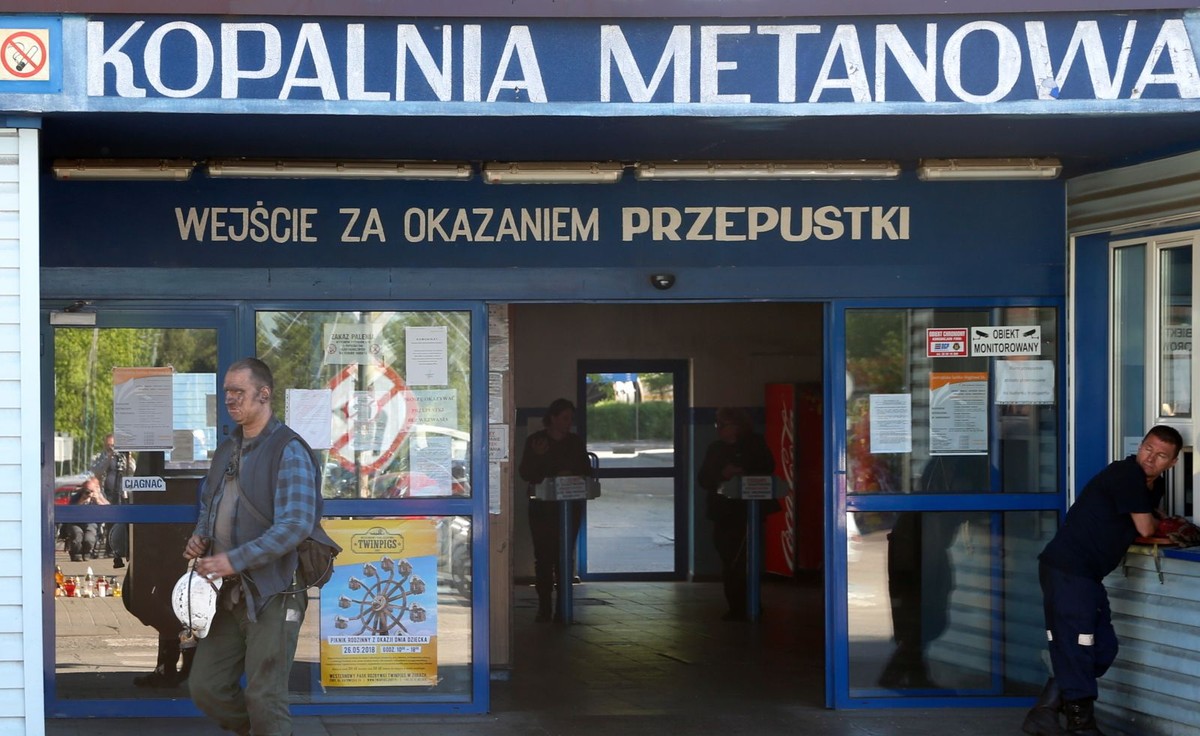 W poniedziałek ruch Zofiówka (czyli część kopalni zespolonej Borynia – Zofiówka – Jastrzębie) nie wydobywał węgla, Borynia i Jastrzębie fedrowały normalnie. Nie wiadomo, czy dziś ruszy wydobycie.