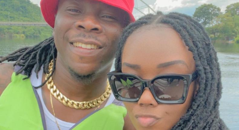 Stonebwoy and Luoisa on a weekend getaway with their family