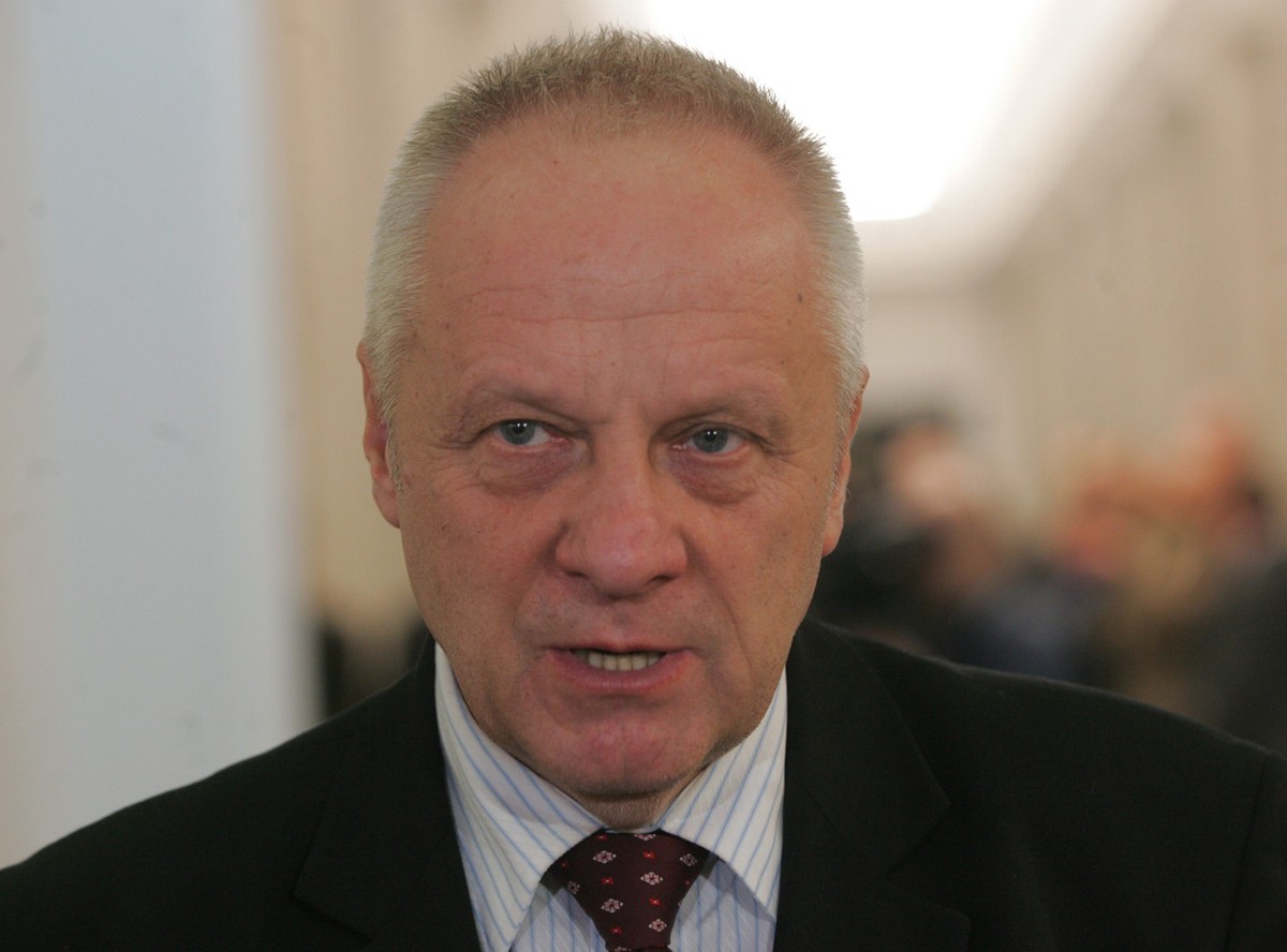 Niesiołowski Głosowałbym na McCaina