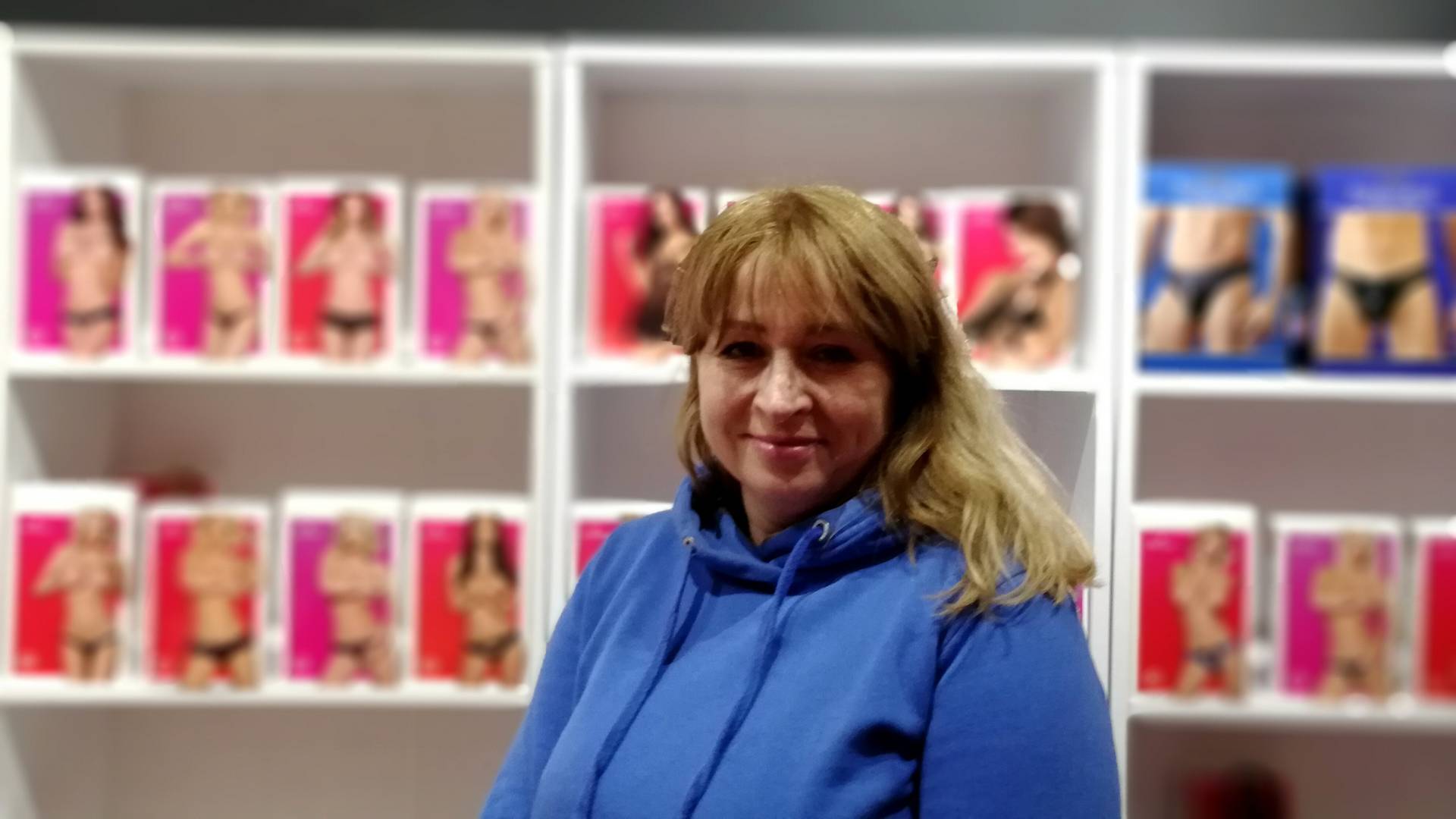 Pani Elwira prowadzi pierwszy ekologiczny sex shop w Polsce. "Wszystko dla ratowania planety"