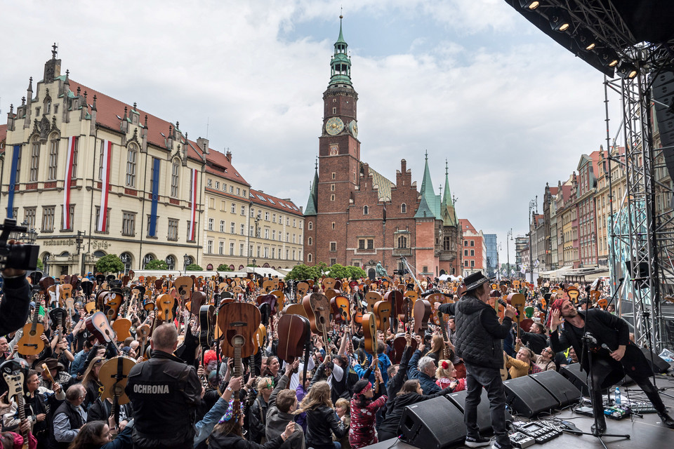 We Wrocławiu pobito gitarowy rekord Guinnessa