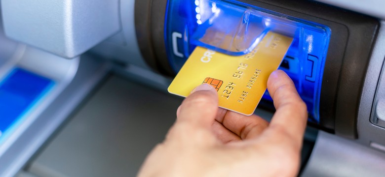 Odetną nas od bankomatów. Banki apelują o wypłatę gotówki