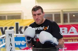 Trener Wacha zniknął. Nikt nie wie, gdzie jest Juan De Leon