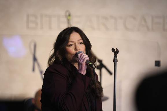 Ivana Peters zakazala još jedan koncert u Beogradu: "Autentičnost je hrabrost - da budeš svoj, čak i kada to nije najlakše"