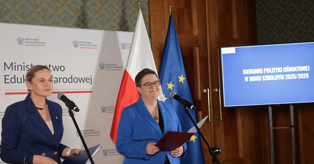 Godziny nadliczbowe dla nauczycieli. Wypłat nie będzie przez pustki w budżecie?